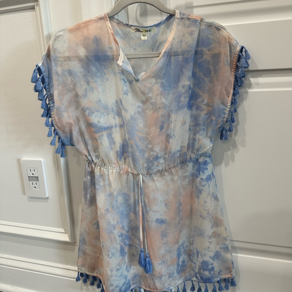 NWOT Kids sheer Tie-Dye beach Dress/coverup with Tassels. Size L